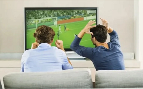 Cuộc phiêu lưu của niềm đam mê: Hành trình xem bóng đá - Ảnh 1